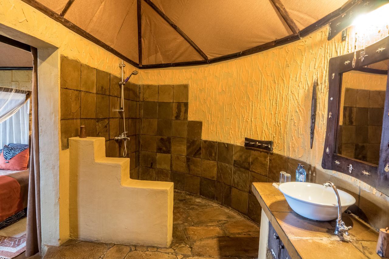 Rhino Watch Safarilodge Mweiga Exterior foto